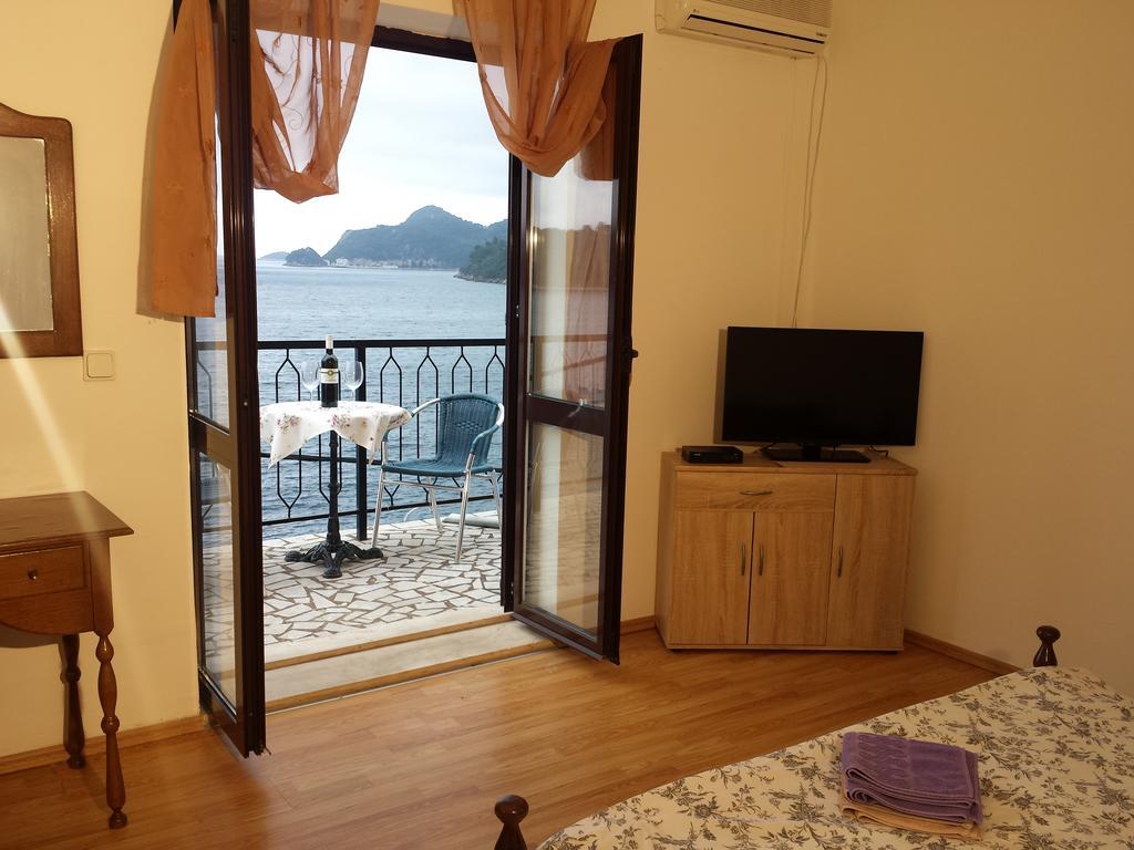 Apartments "Villa Mungos" Sobra Ngoại thất bức ảnh