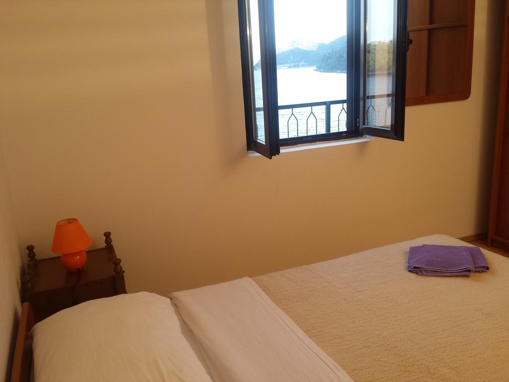 Apartments "Villa Mungos" Sobra Ngoại thất bức ảnh