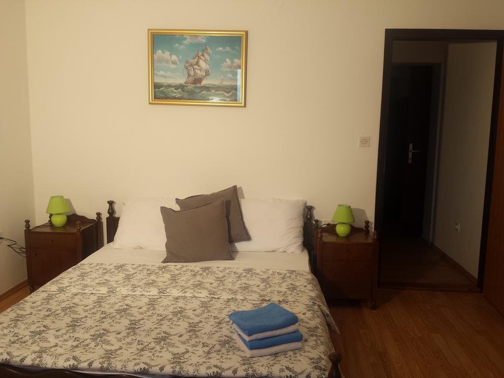 Apartments "Villa Mungos" Sobra Ngoại thất bức ảnh