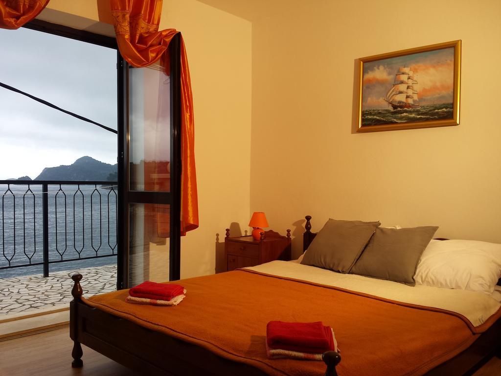 Apartments "Villa Mungos" Sobra Ngoại thất bức ảnh